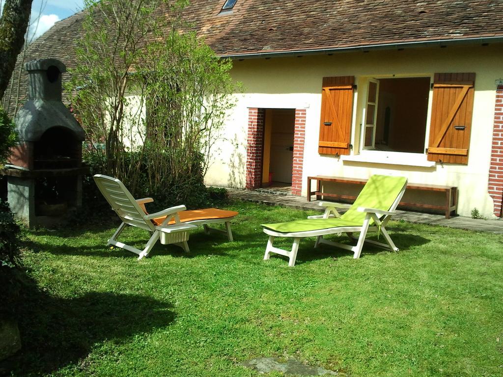 Gite Des Croix Bancaud Jumilhac-le-Grand 外观 照片