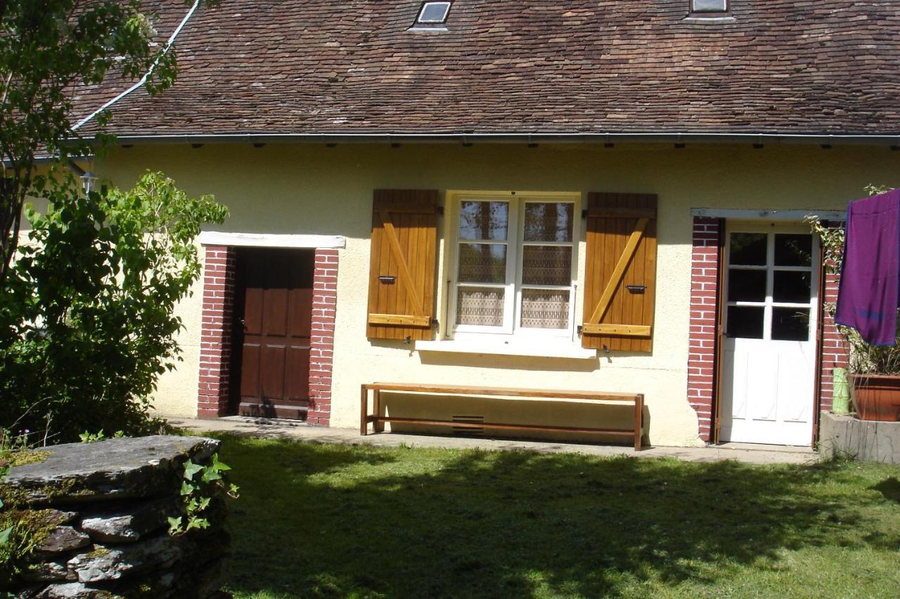 Gite Des Croix Bancaud Jumilhac-le-Grand 外观 照片